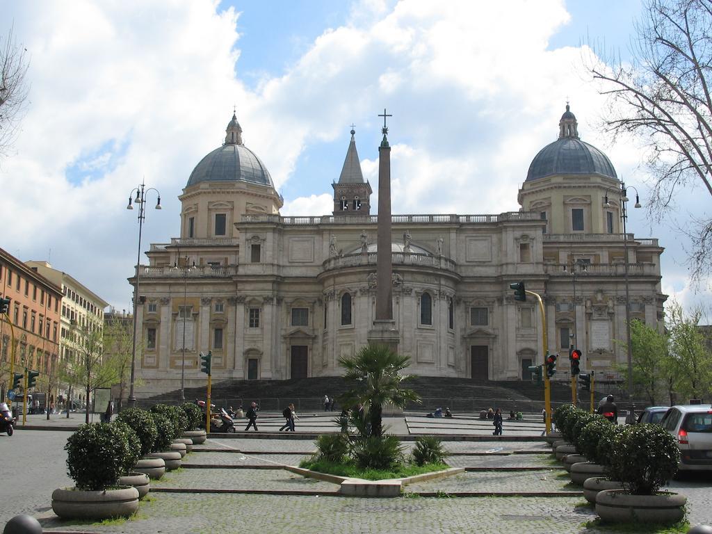 B&P Holiday H. Apartment Rome Exterior photo